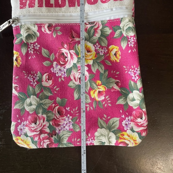 Wildwood NJ Floral Crossbody Bag - Pink - Picture 8 of 9